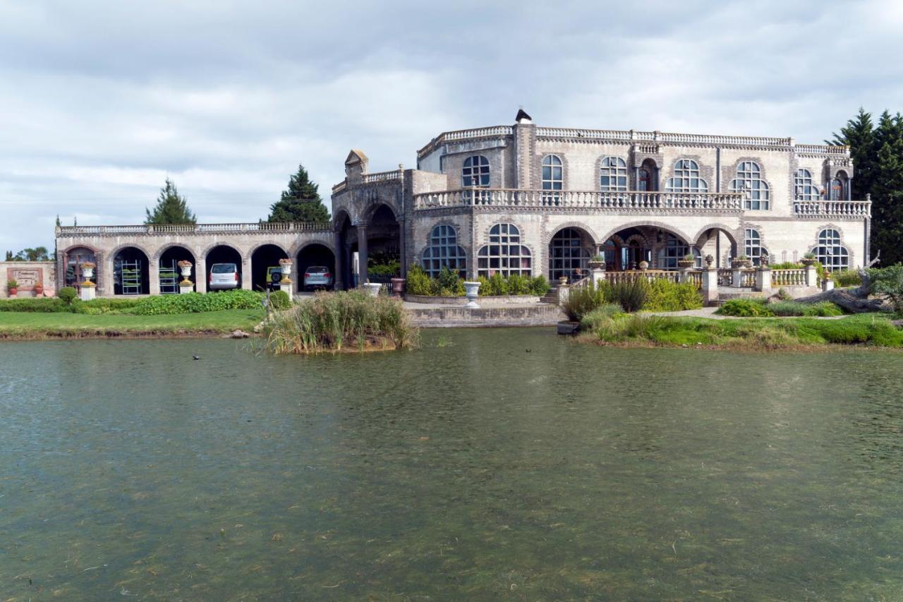 Hotel Bygracealone Manor Outeniekwa Exteriér fotografie